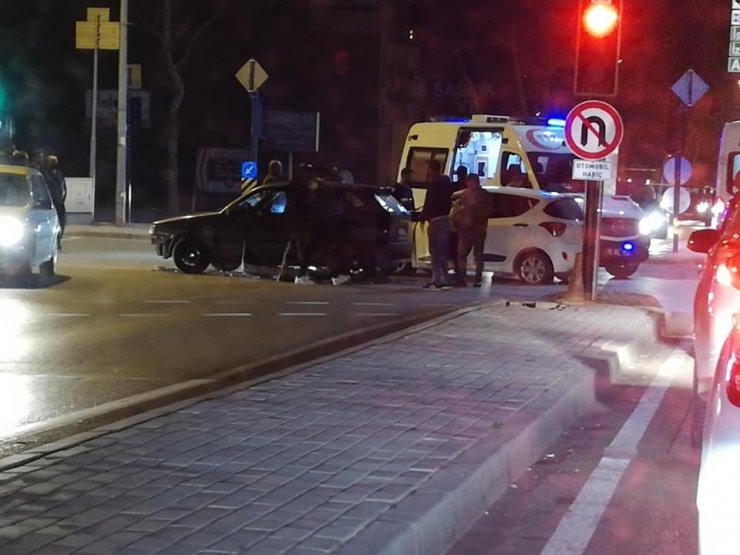 Bursa’da trafik kazası: 2 yaralı