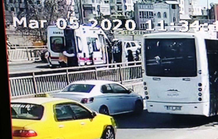 Feci kaza güvenlik kamerasında