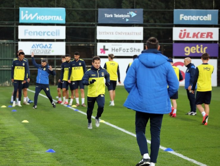 Fenerbahçe, Denizlispor maçına hazır