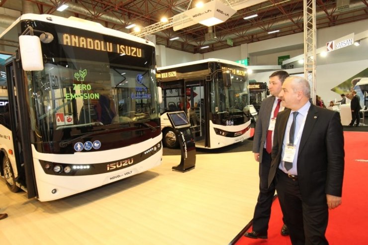 Başkan Büyükgöz, fuarda konferans verdi