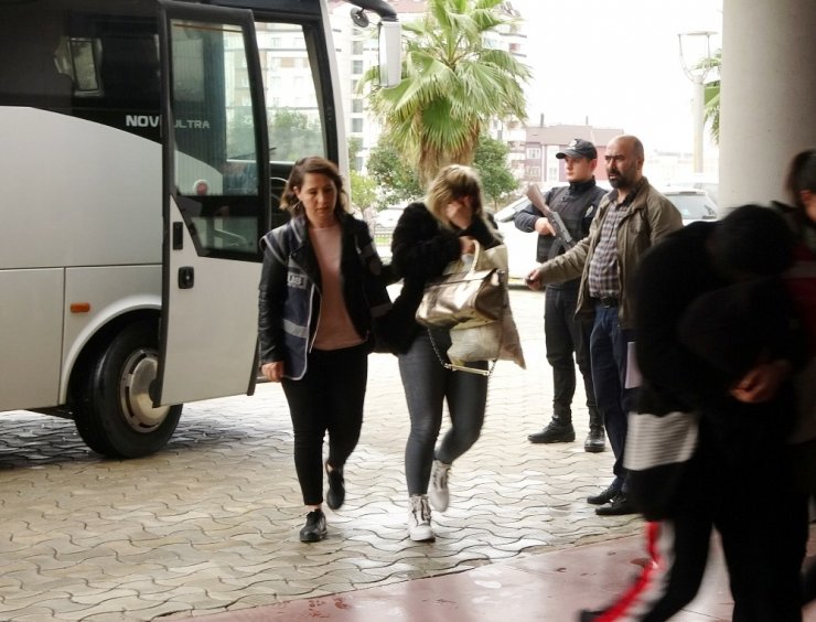 Hatay’da fuhuş operasyonu: 21 gözaltı