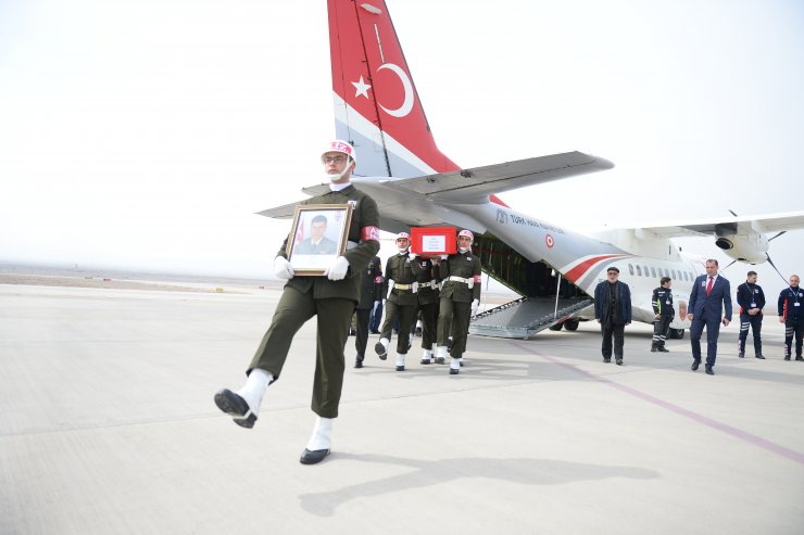İdlib'de şehit olan Piyade Uzman Çavuş Kara'nın naaşı Iğdır'a getirildi