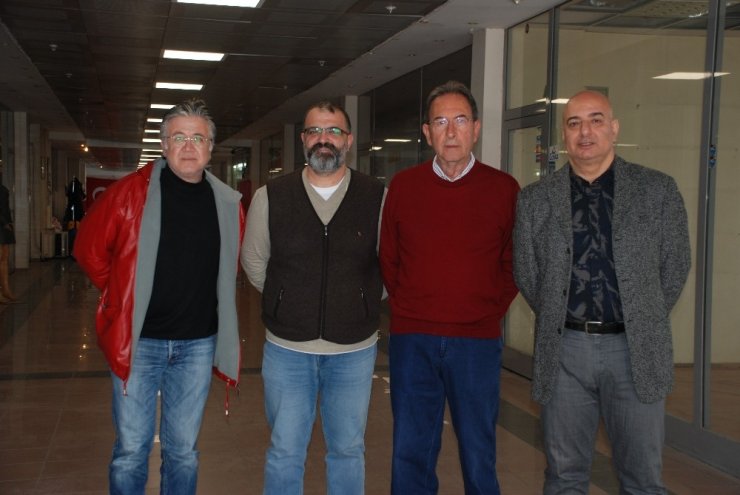 Liman esnafı, kruvaziyer sorununa karşı dernek kurdu