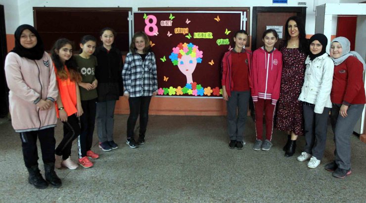 Kadına şiddeti önlemek için öğrencilerde farkındalık oluşturuluyor