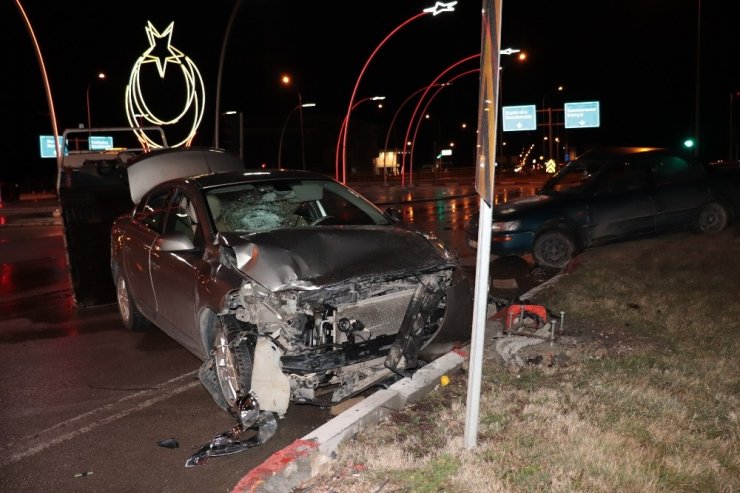 Karaman’da trafik kazası: 4 yaralı