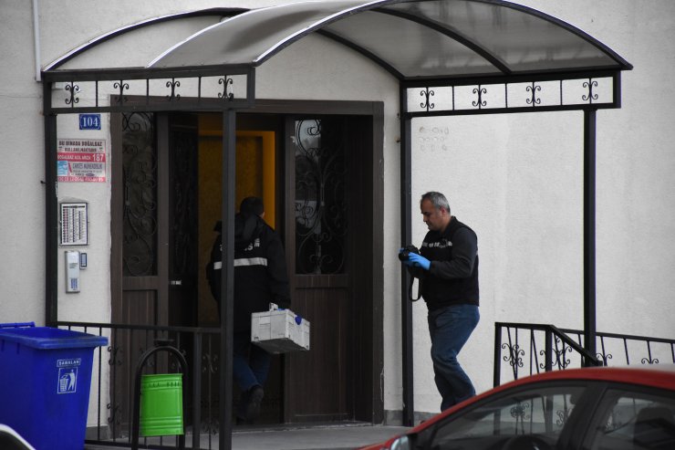 Kayseri'de birlikte yaşadığı kadını silahla yaralayan kişinin intihar ettiği iddiası