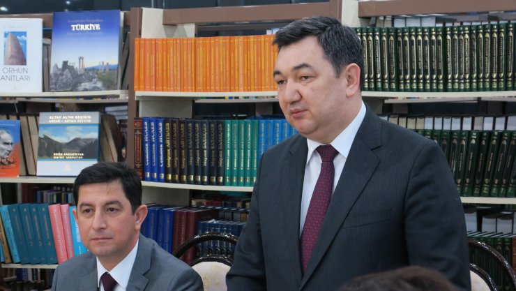 Kazakistan'da Ömer Seyfettin ölümünün 100. yılında anıldı