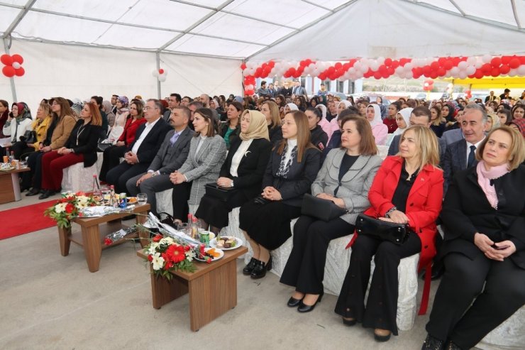 8 Mart Dünya kadınlar günü etkinliği