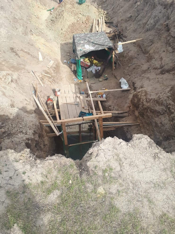 Kırıkkale'de define arayan 6 şüpheli suçüstü yakalandı