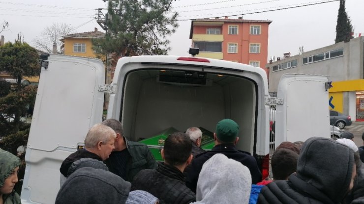 Taş motoruyla ayağını keserek hayatını kaybeden şahıs defnedildi