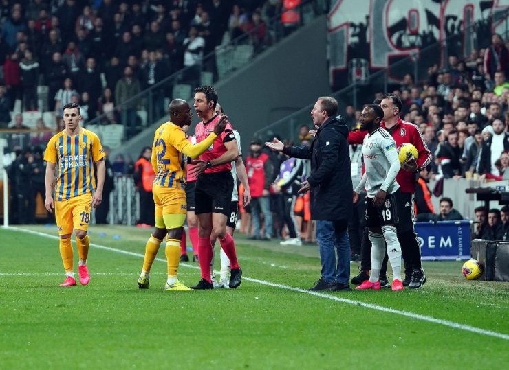 Süper Lig: Beşiktaş: 1 - MKE Ankaragücü: 0 (İlk yarı)