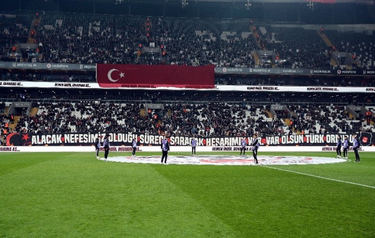 Süper Lig: Beşiktaş: 1 - MKE Ankaragücü: 0 (İlk yarı)
