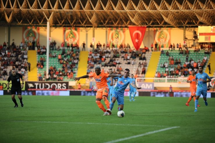 Alanyaspor, çıkış arayışında