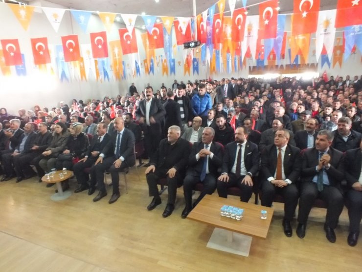 AK Parti Malazgirt İlçe Başkanı Kenan Deniz güven tazeledi