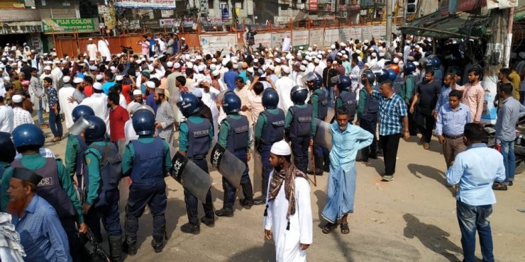 Bangladeş’te Hindistan Başbakanı Modi karşıtı protesto