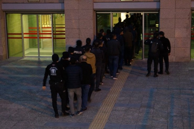 Batman merkezli 8 ilde sanal bahis operasyonu: 26 şüpheli tutuklandı