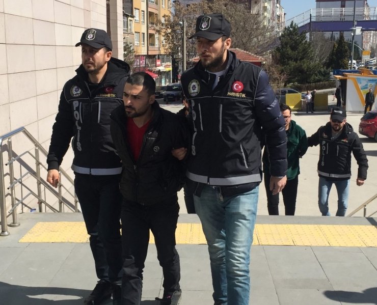 Uyuşturucu şüphelileri adliyede