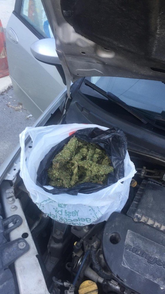 Kuşadası’nda uyuşturucu tacirlerine büyük darbe