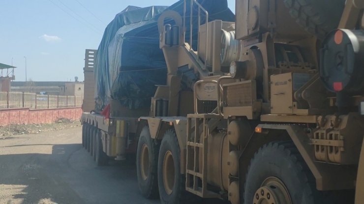 Sınıra obüs sevkiyatı