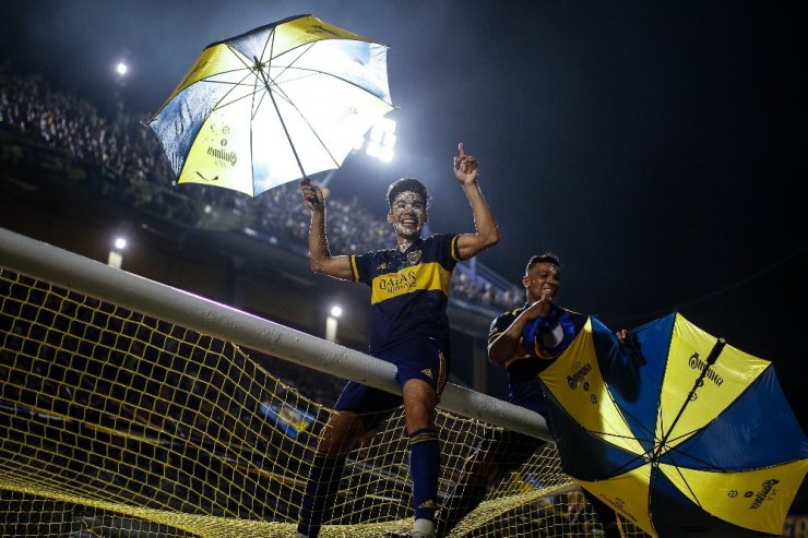 Boca Juniors son haftaya ikinci başladı, şampiyon bitirdi