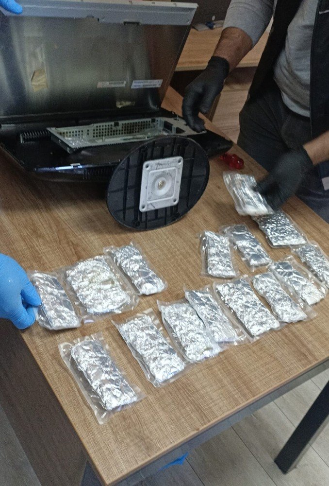 Bolu’da esrarla yakalanan hemşire adliyeye sevk edildi