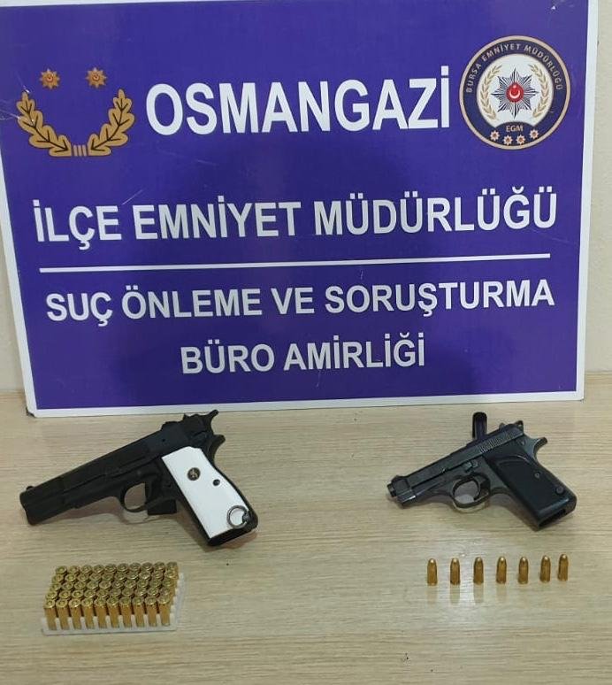 Bursa'da aranan kişilere yönelik operasyonda 8 şüpheli yakalandı
