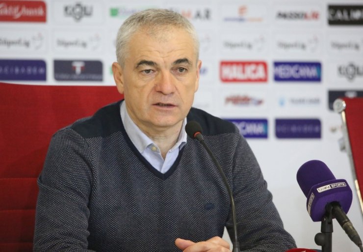 Rıza Çalımbay: “Takımımdan çok memnunum”