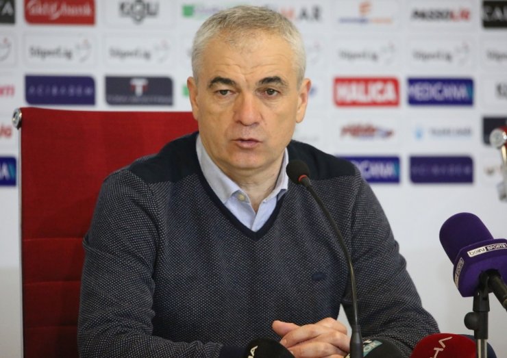 Rıza Çalımbay: “Takımımdan çok memnunum”