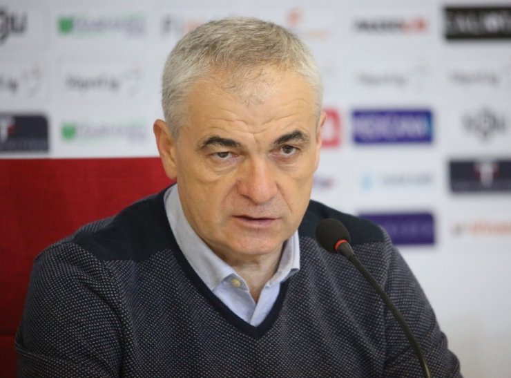 Rıza Çalımbay: “Takımımdan çok memnunum”