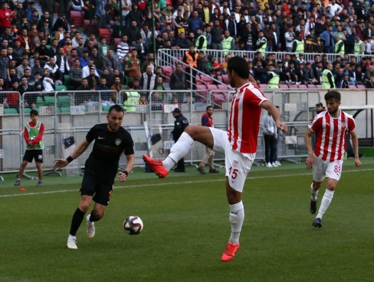 Amed Sportif Faaliyetler, sahasında kaybetti