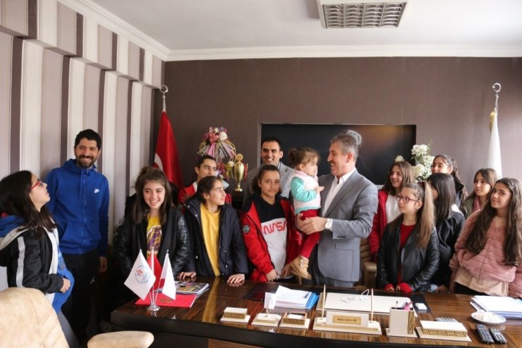 Tunceli Kız Basketbol Takımı finale kaldı