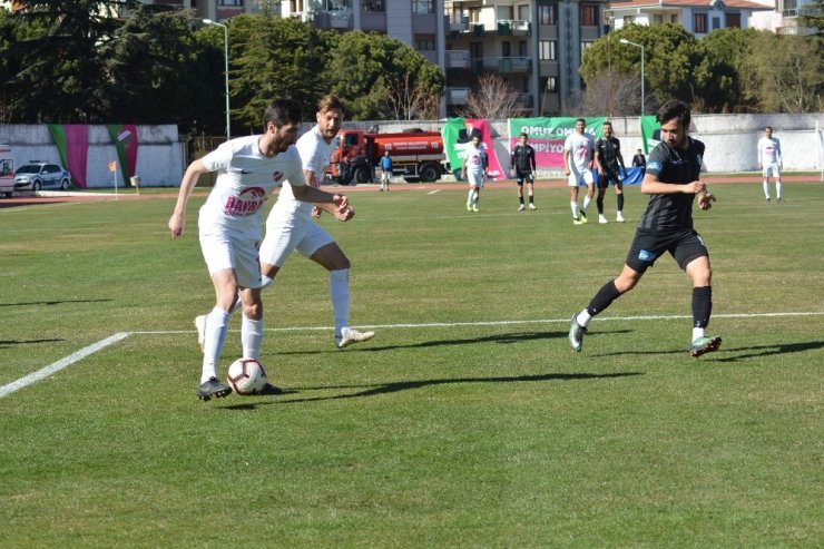 Seyircisiz maçta Isparta 32 Spor’dan galibiyet