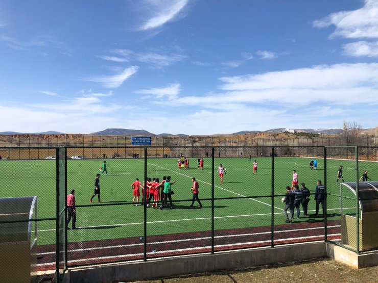 Türkiye Mehmetçik için tek yürek oldu