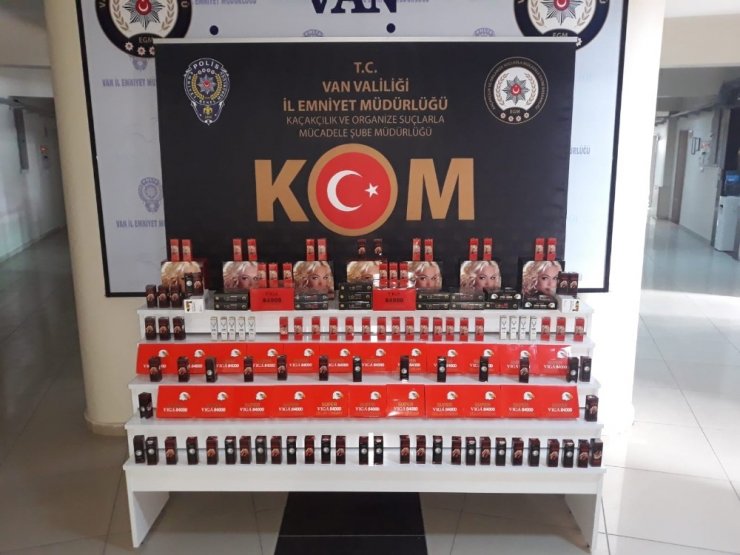 Van’da 7 bin 490 adet kaçak ilaç ele geçirildi