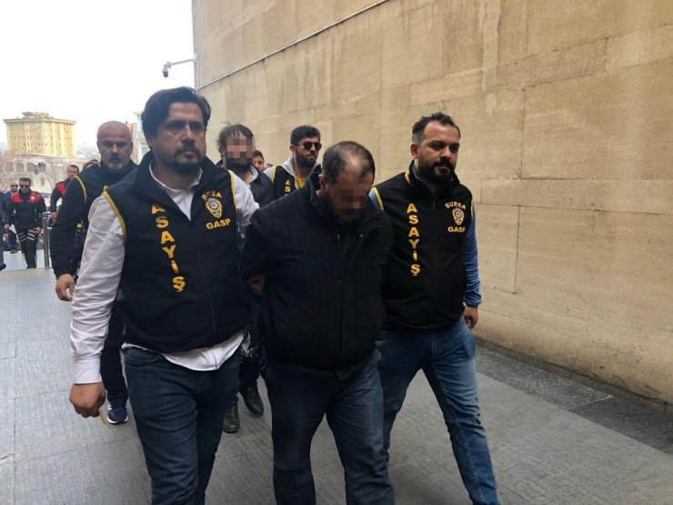 Öldürdükleri adamı ormana gömen 3 katil zanlısı tutuklandı