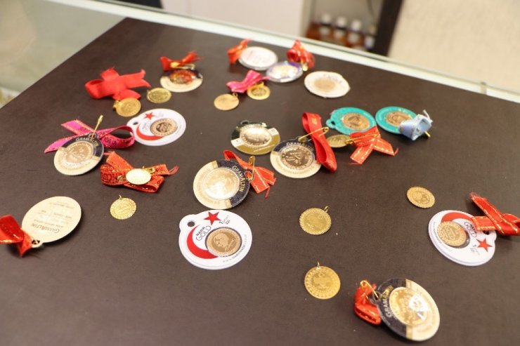 Çeyrek altın fiyatları arttı, 1 gramlık ve yarım gramlık altınların satışında artış yaşandı