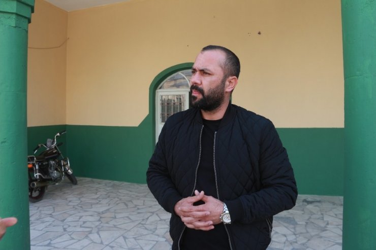 Fransa’da Korona virüsünden ölen Türk için memleketi Mersin’de gıyabi namazı kılındı