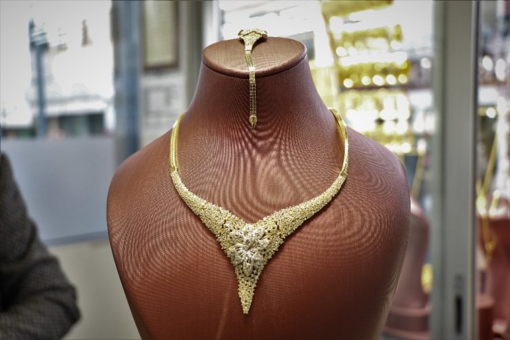 Gram fiyatı 332 TL’yi bulan altında fiyat artışı devam ediyor