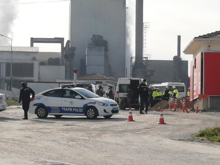 İzmir’de bir kadın bıçakla rehin alındı