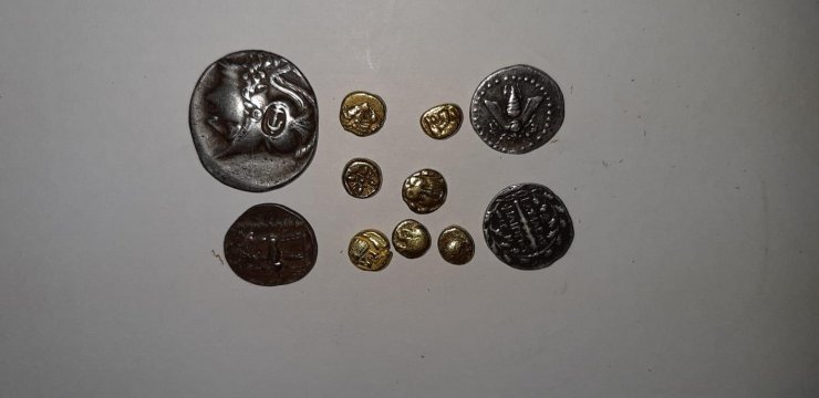 Hatay'da tarihi eser kaçakçılığı operasyonunda 4 şüpheli gözaltına alındı