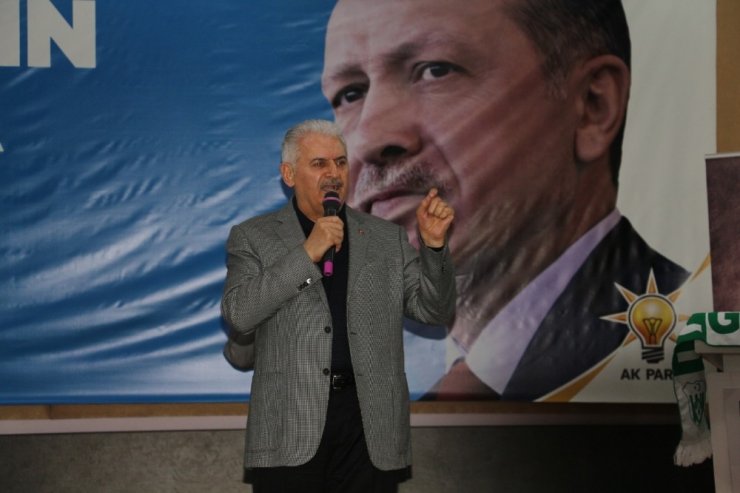 Binali Yıldırım: "Anca uyandılar, meselenin ciddiyetini ancak farkına vardılar"