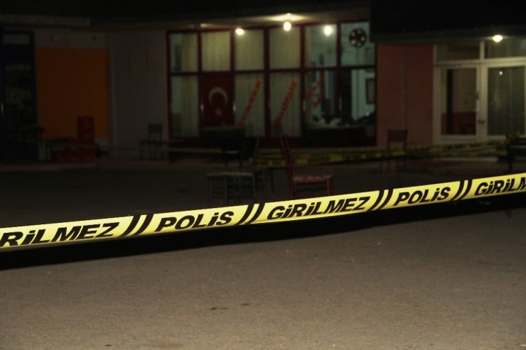 3 akrabasını öldürüp, 4’ünü de ağır yaralayan zanlı yakalandı