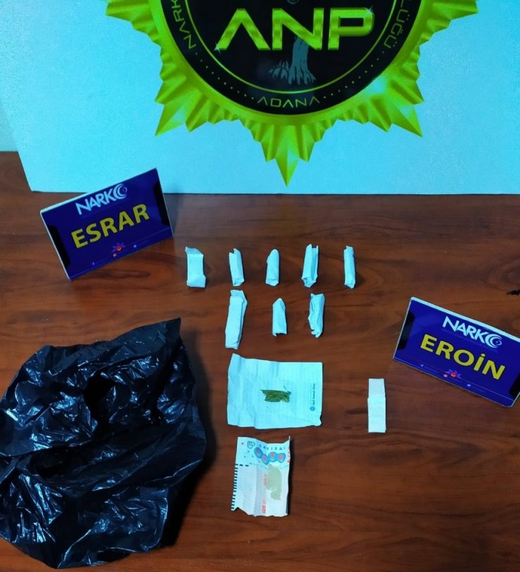 Adana’da uyuşturucu zanlısı 2 torbacı tutuklandı