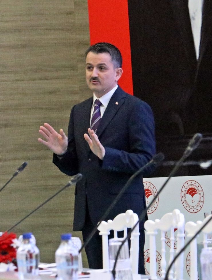 Bakan Pakdemirli: "Gıdada taklit ve tağşişe ağır ceza geliyor"