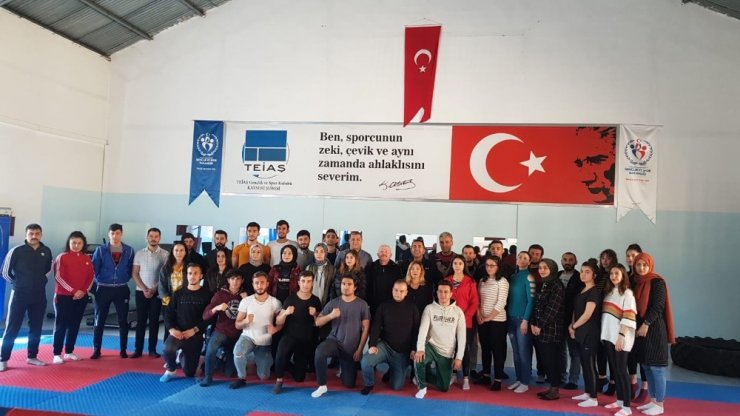 Kayseride Muaythai Hakem Kursu yapıldı