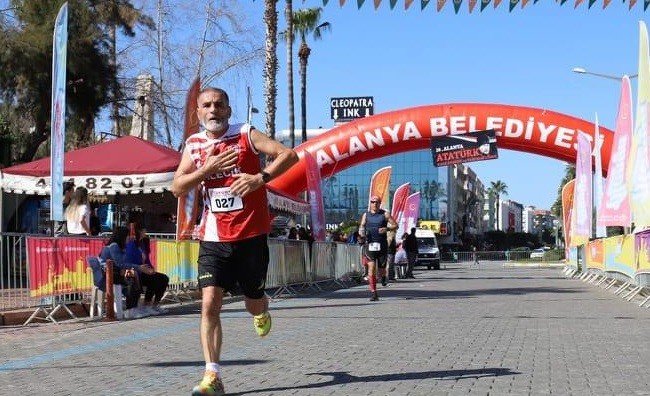 60 yaşındaki Bilecikli atletten büyük başarı