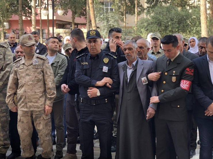 Kızıltepeli asker son yolculuğuna uğurlandı