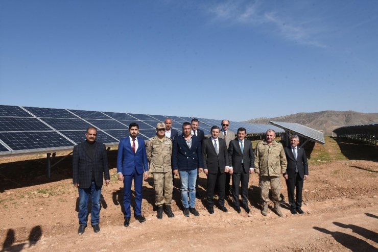 Vali Şahin, Gercüş’te incelemelerde bulundu