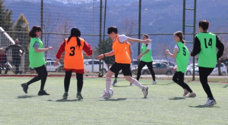 DPÜ’de futbol turnuvası
