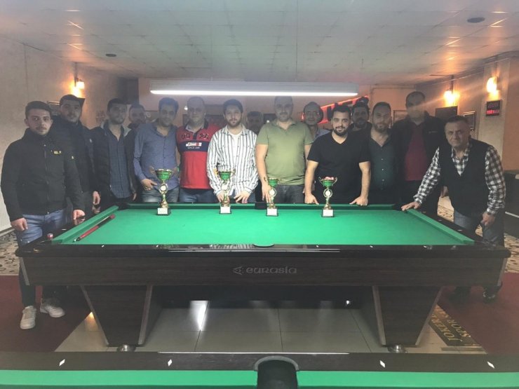 Pool Bilardo Şampiyonu Görhan Öney